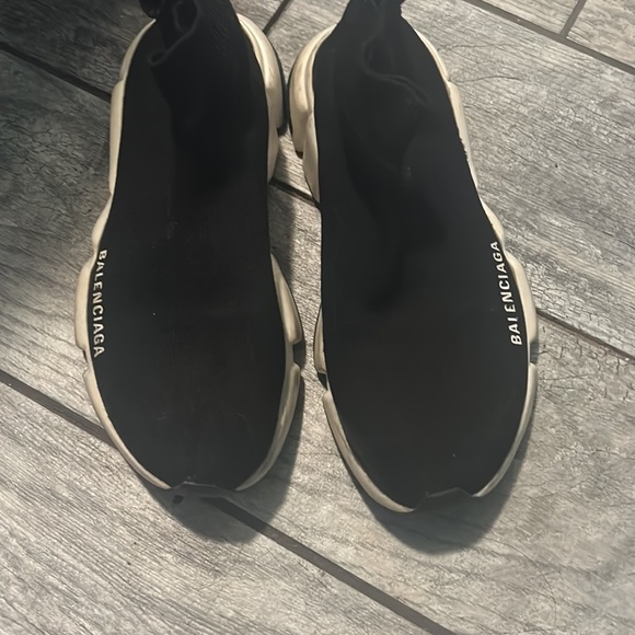 Balenciaga shoes - Picture 3 of 3